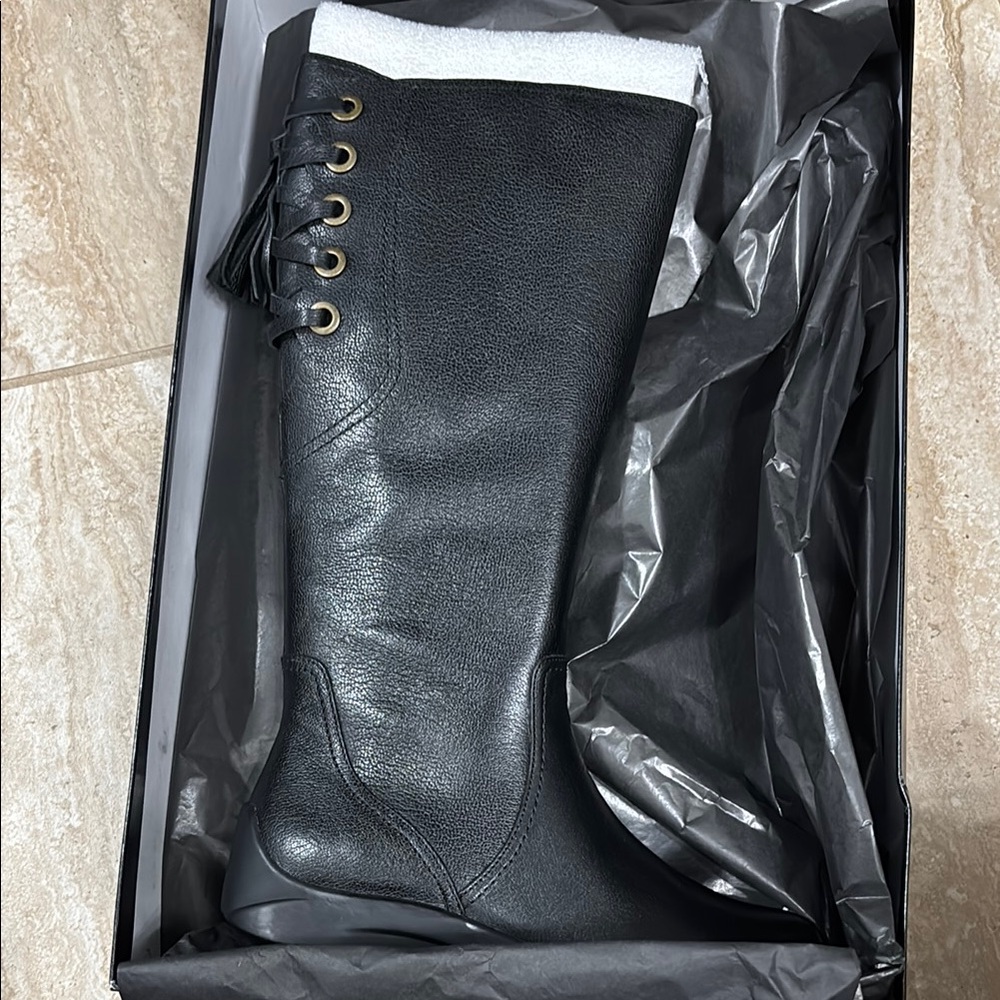 A New Approach Black Leather Boots